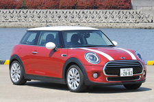 BMW 新型MINI クーパー