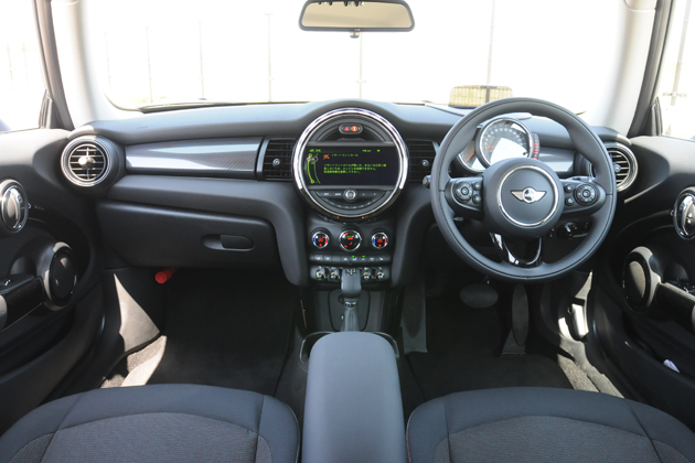 BMW 新型MINI クーパー