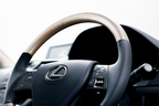レクサス HS250h 特別仕様車 専用本木目(バーズアイメイプル/ホワイトゴールド)＋本革ステアリング(本革パッド・ステッチ・ステアリングスイッチ付)