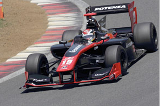 レース1で優勝、レース2でも2位に入ったジョアオ・パオロ・デ・オリベイラ（Lenovo TEAM IMPUL #19）／2014 スーパーフォーミュラ第2戦富士