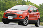 Ford ECOSPORT TITANIUM(フォード エコスポーツ タイタニアム)[2WD]　ボディカラー：マーズレッドメタリック