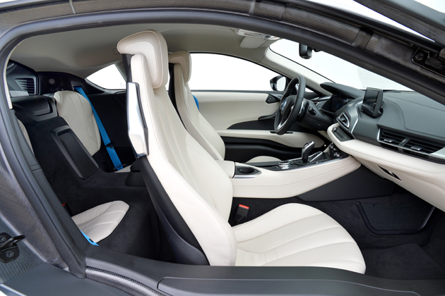Bmw I8 価格 車種カタログ情報 新車 中古車見積もりなら Mota