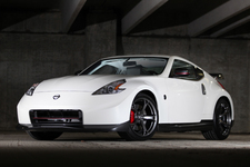 日産 2015年型「370Z NISMO」／フロントエクステリア