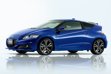 ホンダ、「CR-Z」に特別仕様車を設定し発売|【業界先取り】業界