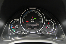 フォルクスワーゲン e-up！(イー・アップ！)[2014年中 日本導入予定 新型電気自動車／試乗車は欧州仕様モデル]