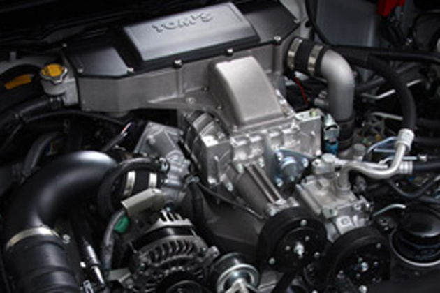 トムス、86(ZN6)用「ハイパーコンプレッサーキット」を発売|【業界