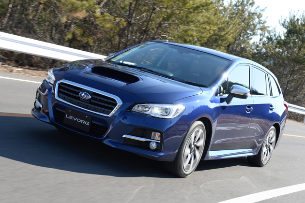 SUBARU LEVORG 車