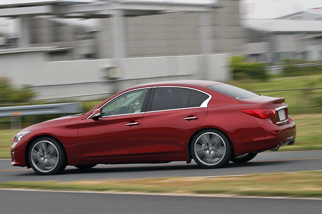日産 新型 スカイライン 0gt T メルセデス製直噴ターボエンジン搭載 速攻試乗レポート 国沢光宏 画像ギャラリー No 23 徹底検証 21年新型車種ー試乗レポート Mota 日産 新型 スカイライン 0gt T メルセデス製直噴ターボエンジン搭載 速攻試乗レポート 国沢光宏 画像ギャラリー No 23 徹底検証 21年新型車種ー試乗レポート Mota