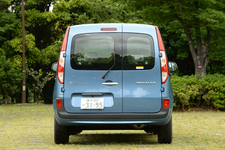 ルノー カングー ゼン 6MT[ボディカラー：ブルー エトワールM]