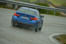 BMW 428iグランクーペ - Mスポーツパッケージ