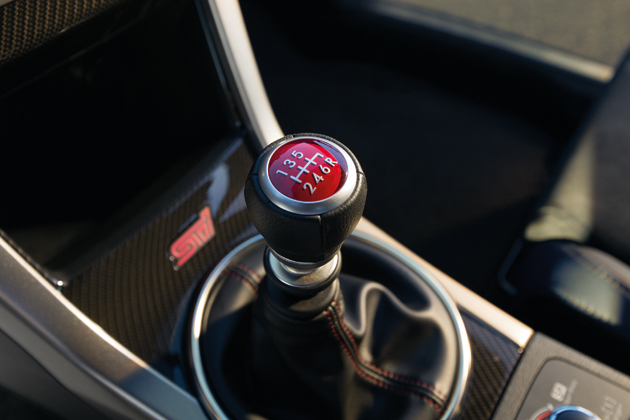 スバル 新型(次期)WRX STI(米国仕様)