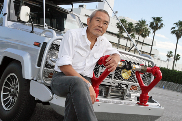 西部警察「日産 サファリ 4WD」x 源田浩史(ゲン：苅谷俊介)30年ぶりの出動！【「西部警察」DVD＆ブルーレイシリーズ発売記念】[2014/06/13]