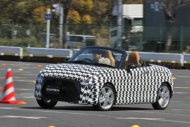 新旧比較 ダイハツ コペン の新型と旧型を比較してみた 渡辺陽一郎 3 4 特別企画 Mota