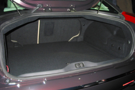 トランクスペース