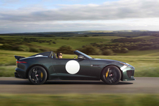 ジャガー「F-TYPE Project 7」／走行イメージ