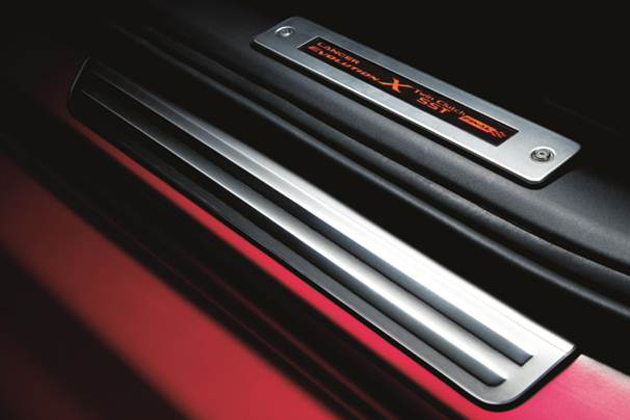 三菱、『ランサーエボリューションX』を一部改良し発売|【業界先取り