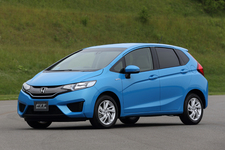ホンダ フィット HV