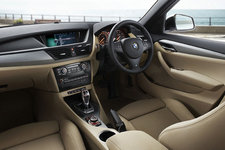 「BMW X1 Exclusive Sport」インテリア・インパネ
