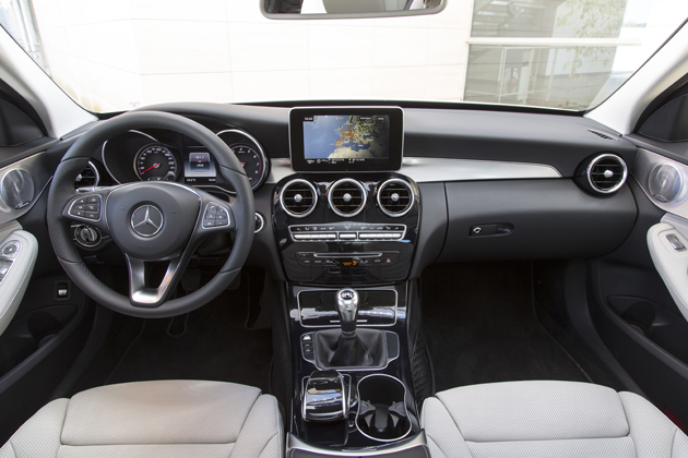 メルセデス・ベンツ 新型C200