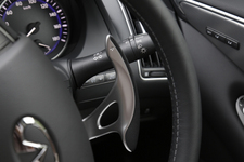 日産 新型 スカイライン 200GT-t Type SP[2WD／シート地：本革／内装色：ブラック／フィニッシャー：本アルミ]