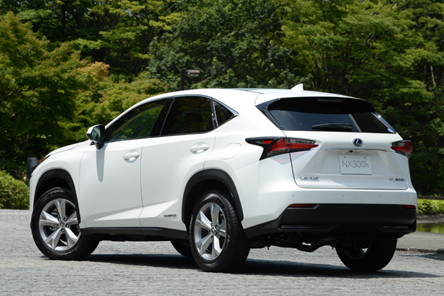 解説 レクサス Nx300h ハイブリッド Nx0t ターボ 新型車解説 渡辺陽一郎 3 4 話題を先取り 新型車解説14 Mota