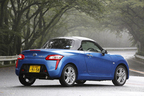 ダイハツ 新型 コペン(コペン ローブ)[DAIHATSU NEW COPEN ROBE]／ボディカラー：クリアブルークリスタルメタリック