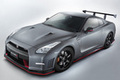 日産、GT-R NISMO(R35)専用オプションパッケージを発売