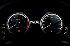 レクサス「NX」/インテリア・メーター