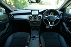 メルセデス・ベンツ GLA250 4マチック スポーツ 4WD
