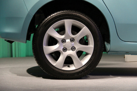 ブーン ルミナス タイヤ＆ホイール