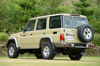 トヨタ 新型ランドクルーザー70 4ドアバン／リアエクステリア