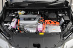 レクサス NX 300h Version L[AWD／ボディカラー：ソニックチタニウム]　「2AR-FXE」型 直4 DOHC ガソリン 直噴エンジン