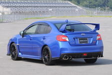 スバル 新型WRX STI STI（STIパーツ装着車）／リアエクステリア