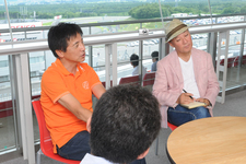 86 開発者 多田氏と学生カーソムリエの対談の様子