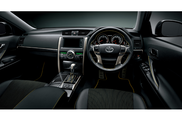 トヨタ、イエローをキーカラーにしたマークXの特別仕様車「MARK