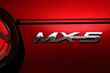 マツダ 新型ロードスター（4代目・ND）MX-5ロゴ