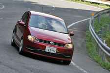 フォルクスワーゲン 新型 ポロ TSI Comfortline[アダプティブクルーズコントロール