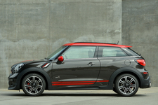 MINI ペースマン（John Cooper Works）