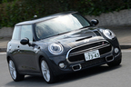 MINI Cooper S(ミニ クーパーS)[FF／ボディカラー：サンダー・グレー]　試乗レポート／今井優杏　1