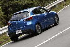 マツダ 新型 デミオ XD ツーリング[2WD・6MT／ボディカラー：ダイナミックブルーマイカ]　試乗レポート／国沢光宏