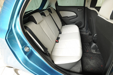 マツダ 旧型デミオ