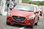 マツダ 新型デミオ