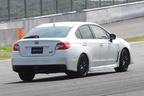 スバル 新型WRX STIスバル 新型WRX S4