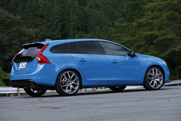 VOLVO V60 Polestar(ボルボ V60 ポールスター)[限定60台／ボディカラー：レーベンブルー]