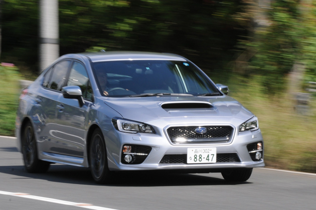 スバル 新型 WRX S4 2.0GT EyeSight[AWD・CVT(スポーツリニアトロニック)／ボディカラー：アイスシルバー・メタリック]