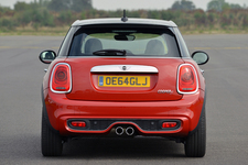 新型ミニ5ドア(F55)/Mini CooperS 5door