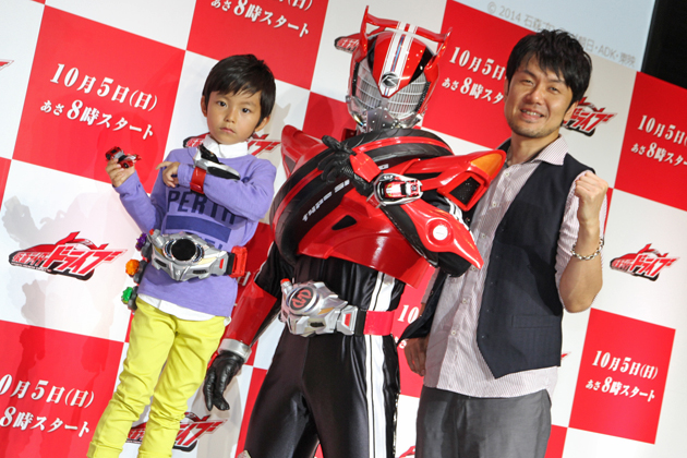 史上初 スーパーカーで現れる仮面ライダー 仮面ライダードライブ の愛車を初公開 画像ギャラリー No 37 特集 Mota
