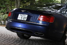 ベントレー フライングスパー V8[2014年モデル]