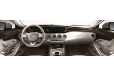 メルセデス・ベンツ 「S550 4MATIC クーペ」インストゥルメントパネル