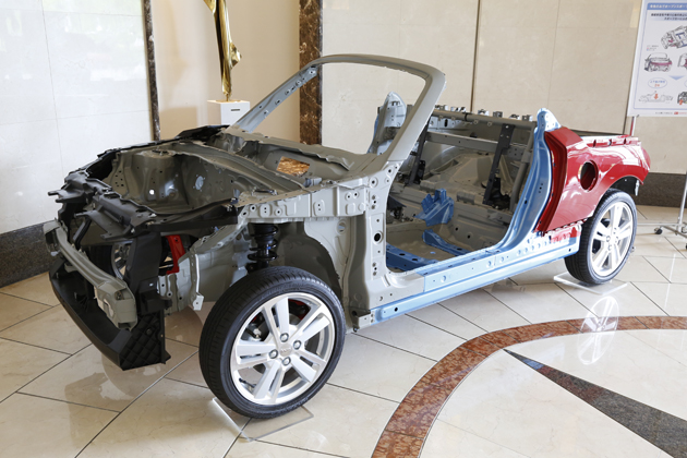 ダイハツ 新型コペン(コペン ローブ)新骨格構造「D-Frame」